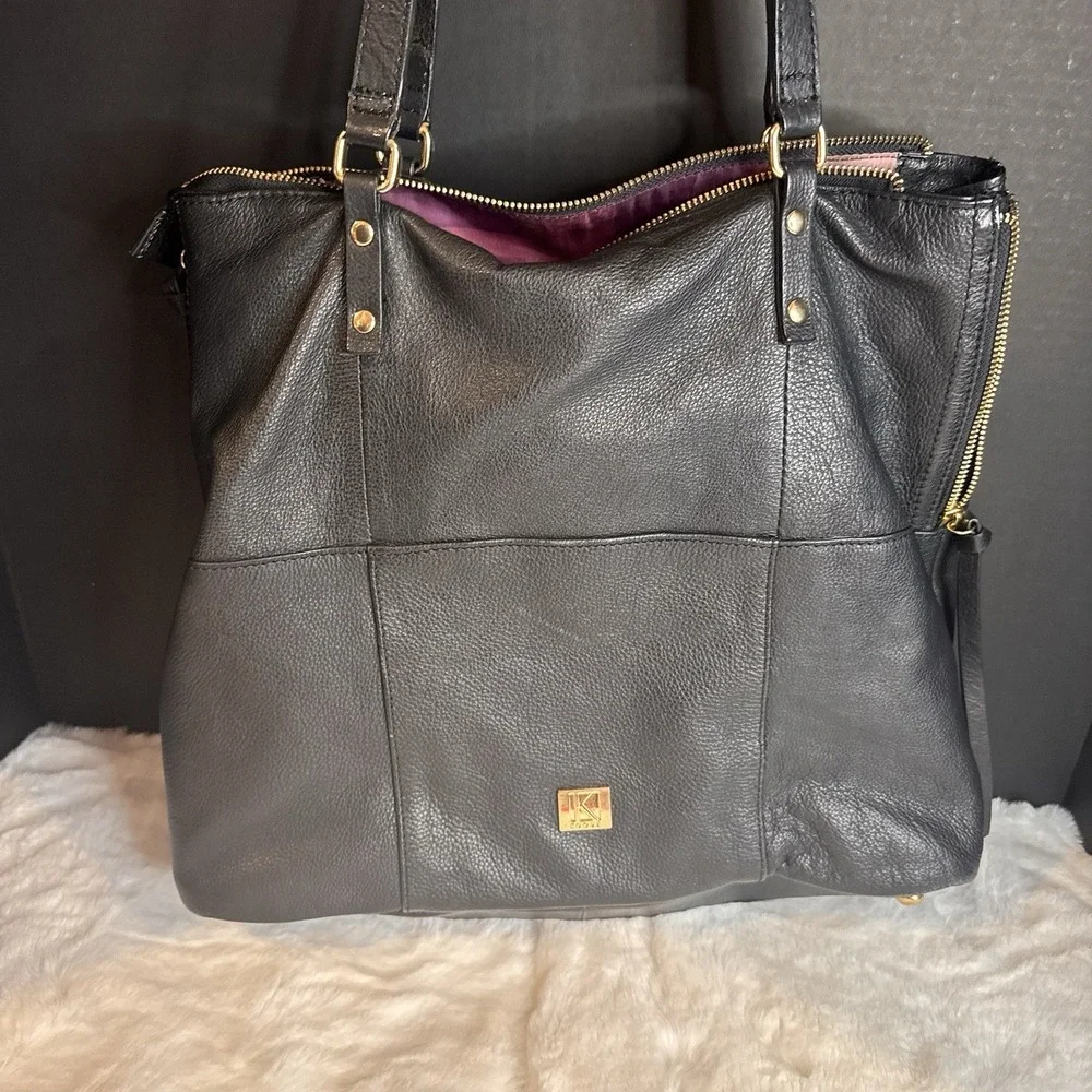 Extra Large Supple Blk Leather Kooba Shoulder Bag Tote Lots Of Pockets CLEAN